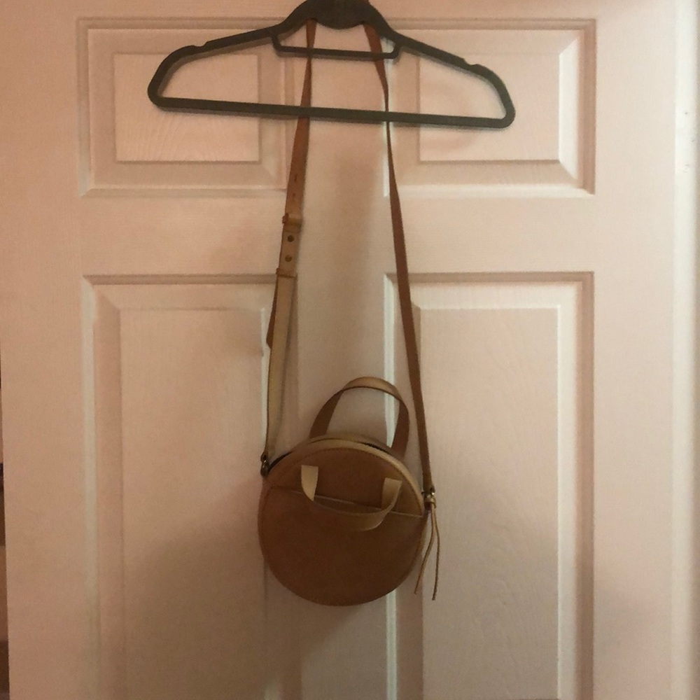 Madewell tan circle purse